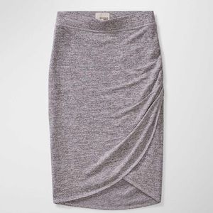 Aritzia/Wilfred Free Tyra Skirt, Small